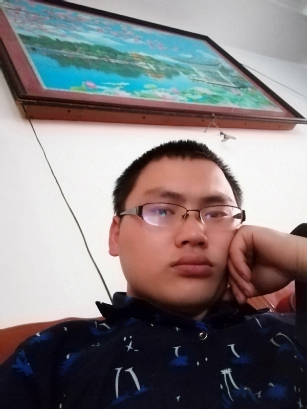 90男孩的第一张照片--松溪征婚网