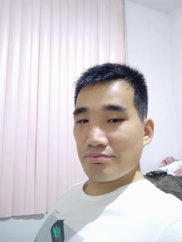 大男孩的第一张照片--松溪征婚网