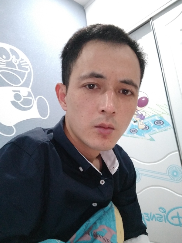 容晨的第一张照片--松溪征婚网