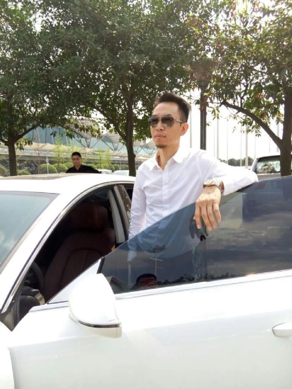 杨岳的第一张照片--松溪征婚网