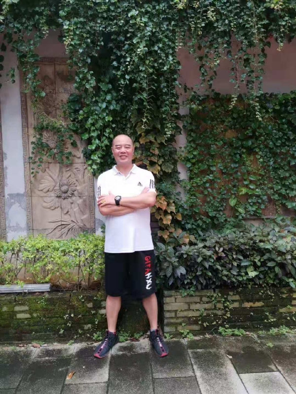 李国伟的第五张照片--松溪征婚网