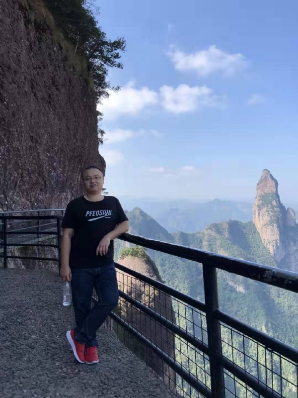 不杵于物的第一张照片--松溪征婚网