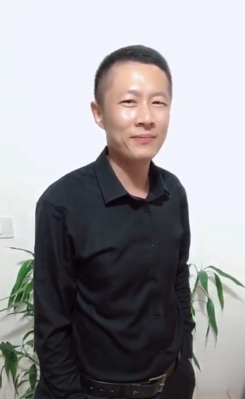 地huhi的第一张照片--松溪征婚网