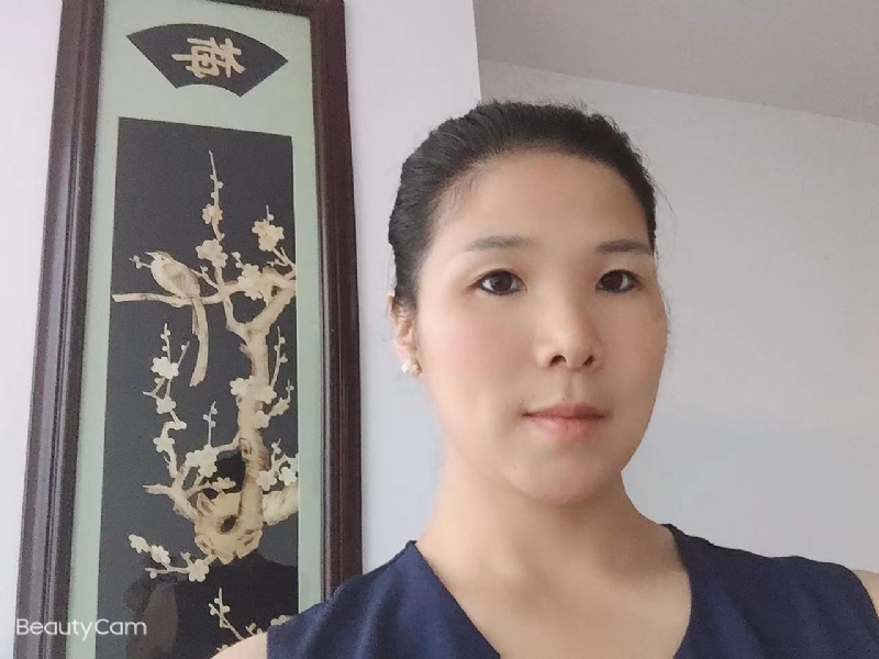微笑的第一张照片--松溪征婚网