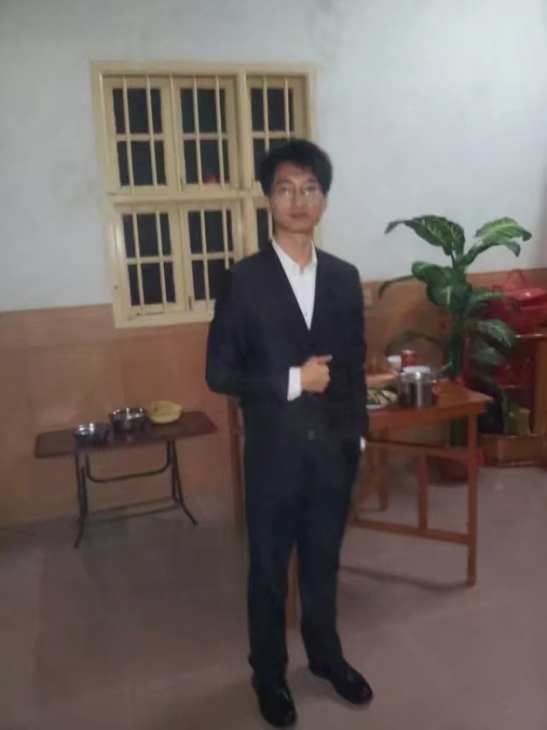 潇湘剑雨的第一张照片--松溪征婚网