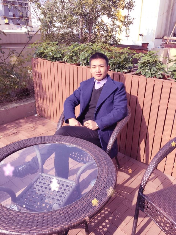 周哥哥的第一张照片--松溪征婚网