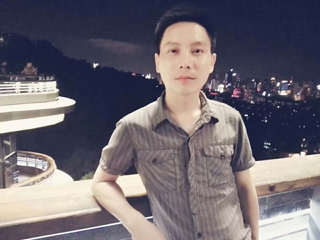 幕秋的第二张照片--松溪征婚网