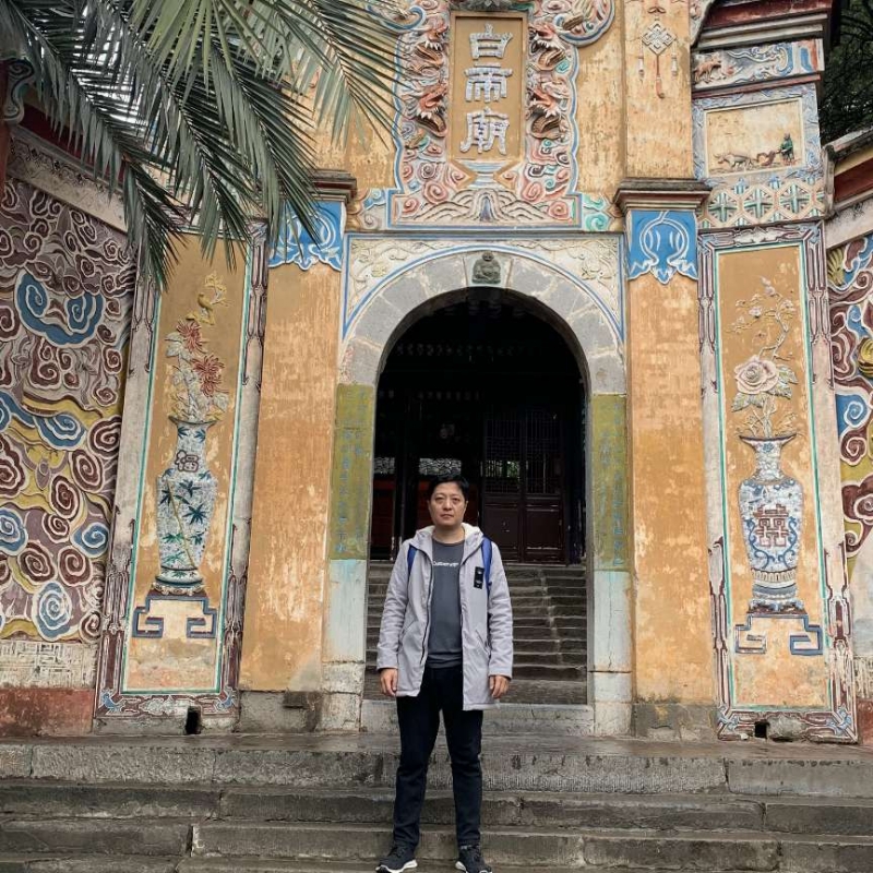 一缕阳光的第一张照片--松溪征婚网