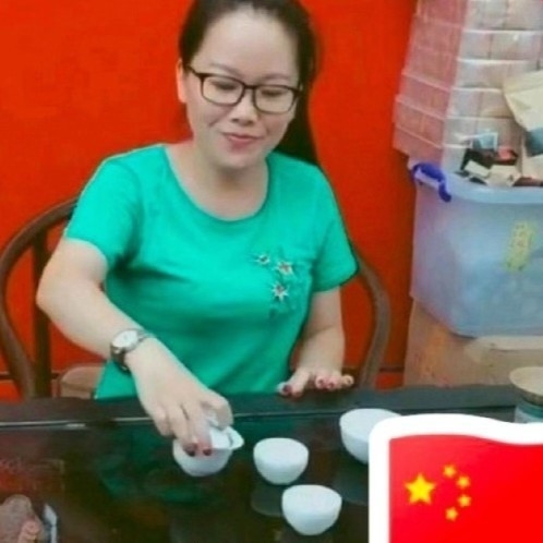 妖娆的第一张照片--松溪征婚网