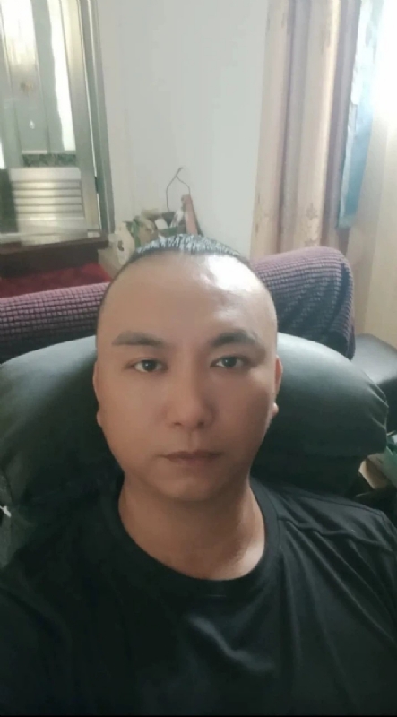 施逸森的第一张照片--松溪征婚网
