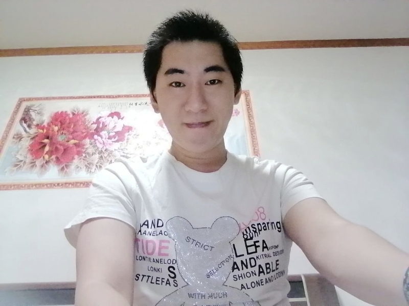 缘分天定的第一张照片--松溪征婚网