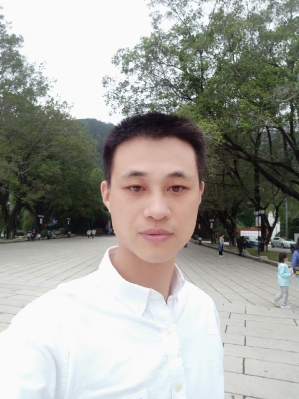 xu的第一张照片--松溪征婚网