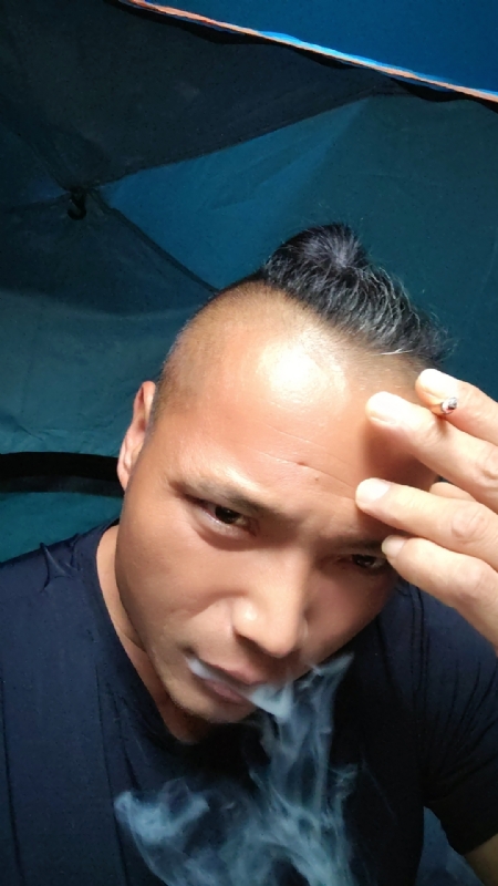 伯爵的第四张照片--松溪征婚网