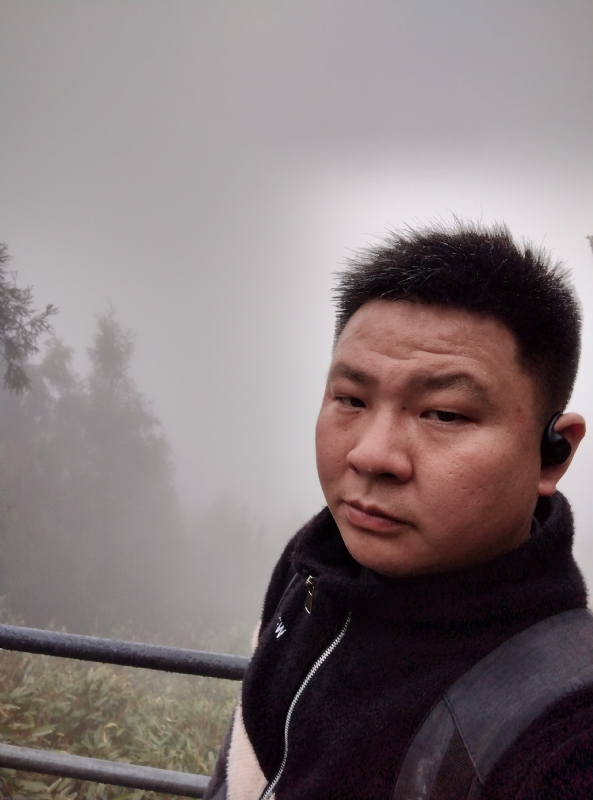 何何何的第一张照片--松溪征婚网