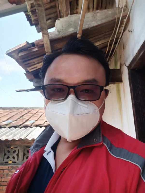 如影随形的第一张照片--松溪征婚网