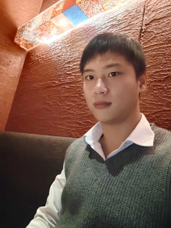 匿藏其名的第一张照片--松溪征婚网