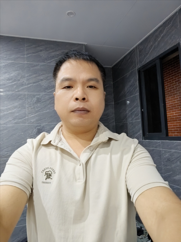 刘两水的第一张照片--松溪征婚网