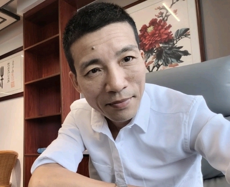 清风四海的第一张照片--松溪征婚网