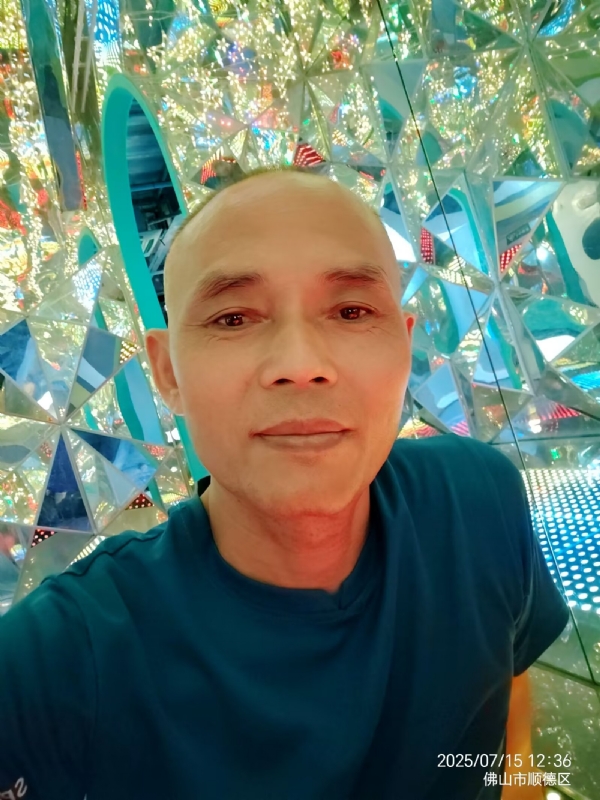 阿里睡不着的第二张照片--松溪征婚网