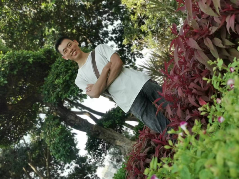 孤狼的第一张照片--松溪征婚网