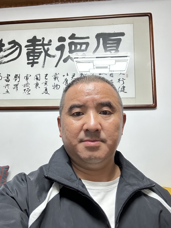 沉稳世界的第一张照片--松溪征婚网