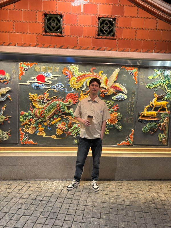 笙箫何的第一张照片--松溪征婚网